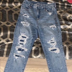 American Eagle Ripped Jegging : Size = 10 curvy, tags are still on, never worn!